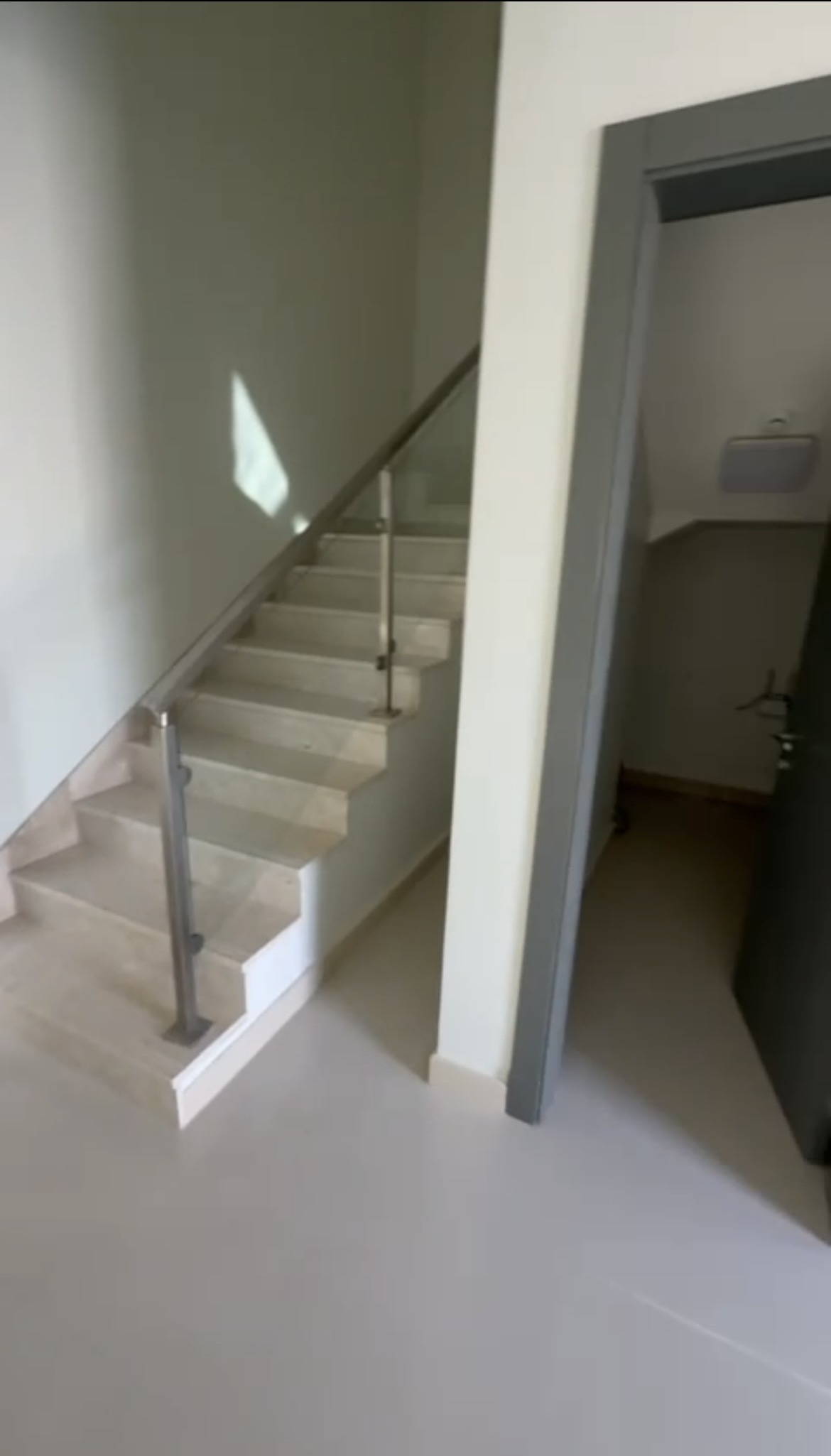 🏡 Corner Residential Villa for Rent in a Gated Compound